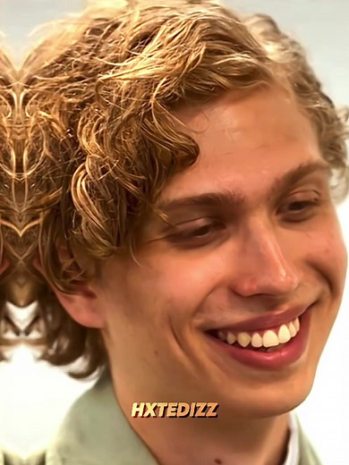 Royalteen Lena Pinning Ceremony Edit | Romance Film on Netflix