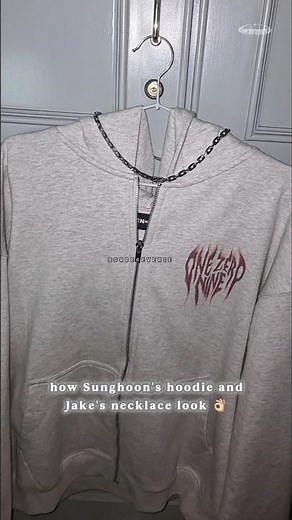 Sunghoon made me buy Jake's necklace 😭 ain't easy being a #sunghoon bias 🤣 #jake #kpop #jakehoon