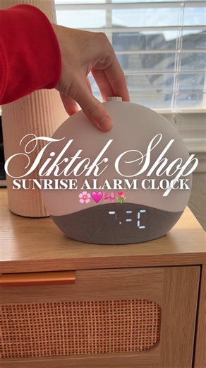 Sunrise alarm clock🌸✨☁️#fyp #sunrisealarm #sunriseclock #sunrisealarmclock #alarmclock