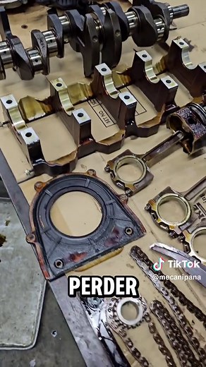 Reparación de motor Mazda 3: Problemas de presión de aceite y ruido