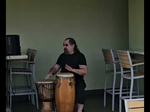 Conga Y Djembe Hawaii a little Jazz Latin HAWAII