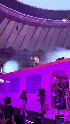 BAD BUNNY - SAFAERA 🦈🔥 | DTMF 2026 (Madrid)