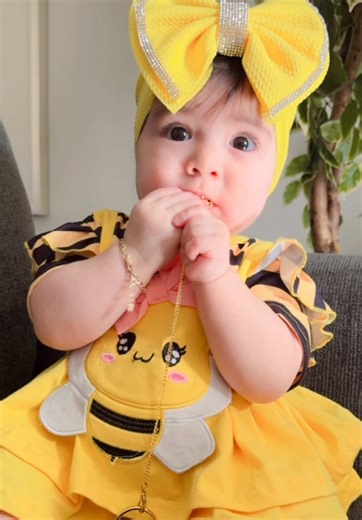 💛#babygirl #outfit #socute | baby