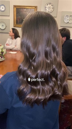 Transform Your Hair: Perfect Wavy Hair Tutorial