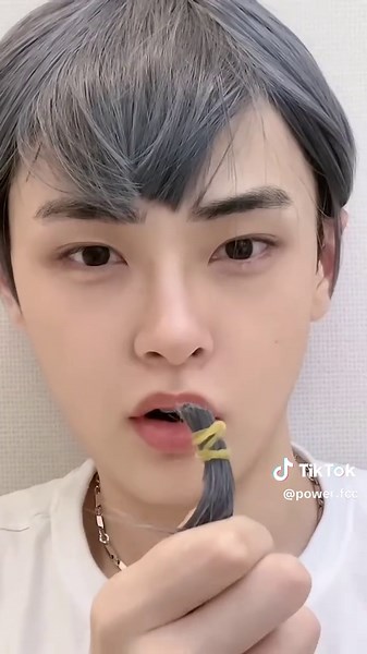 Seungmin Makeup Tutorial and Mukbang Review