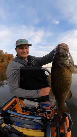 STOP RETYING EVERY TIME YOU CHANGE BAITS! Our Speed Clips allow you to swap lures in seconds without retying and add action to your baits just like a loop knot... Order now and upgrade your fishing game: https://topwatercompany.com/collections/speed-clips | Topwater Co