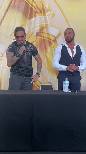 Cibernético: Estrella del Lucha Libre en Monterrey