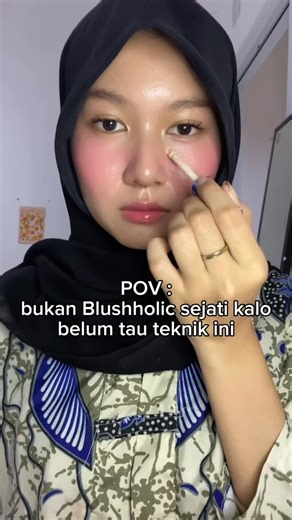 sasha on Instagram: "blush before concealer >> #makeup #makeuptutorial #relatable #reels"