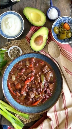 Slow Cooker Chilli Con Carne #slowcooker #recipes #chilli