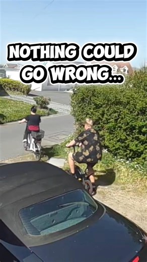 My bike fell apart 😂 #fails #lol #funnyclips #bikelife