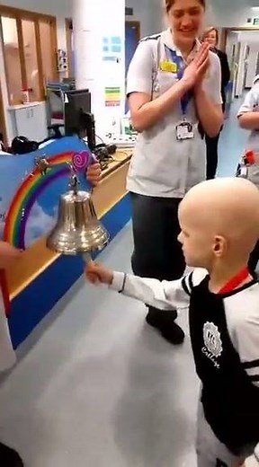 This is 7 year old Thomas Cridland who rang the bell at Bristol Children's Hospital after completing his treatment. Thomas was diagnosed with a choroid plexus carcinoma (brain tumour) which took three surgeries to fully remove. Thomas also had 6 rounds of chemotherapy and 6 weeks of daily radiotherapy! Congratulations to Thomas and his family and thank you to mum, Vanessa Cridland, for sharing his story and video with us 🎉🔔❤️🎗 xxxx | End of Treatment Bells