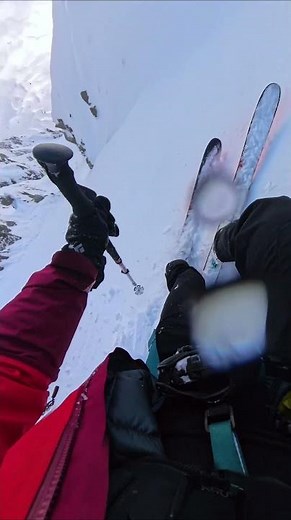 La descente après avoir perdu un ski...