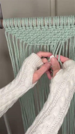 Easy Macrame # 6 - Half Knots