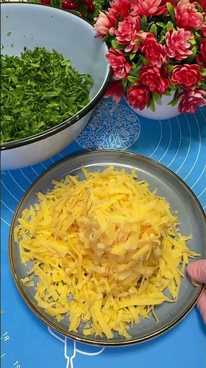 Vitamin-Packed Spinach Gözleme Recipe 🥬 | Crispy & Delicious Turkish Street Food at Home! #spinach