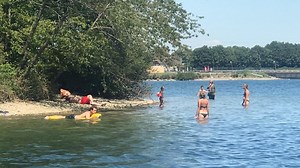 Les Lacs de l'Eau d'Heure : un classique du tourisme qui s'est modernisé - RTBF Actus