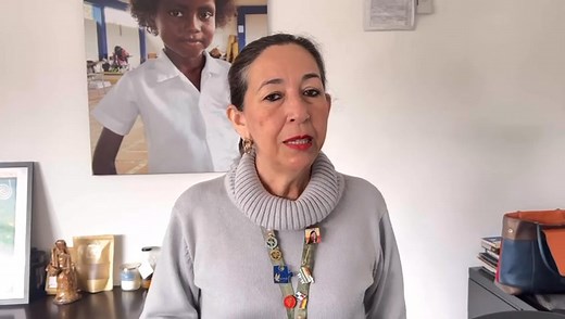 Bienestar Familiar anuncia la prematrícula para los servicios de primera infancia El Instituto Colombiano de Bienestar Familiar (ICBF) presenta una nueva iniciativa diseñada para facilitar el acceso directo a la pre-matrícula para los servicios de primera infancia,sin la intermediación. A partir de este año, el proceso de registro y matrícula en los programas de atención a la primera infancia será realizado directamente por los padres, madres y acudientes. https://prematricula.icbf.gov.co/ | Ins