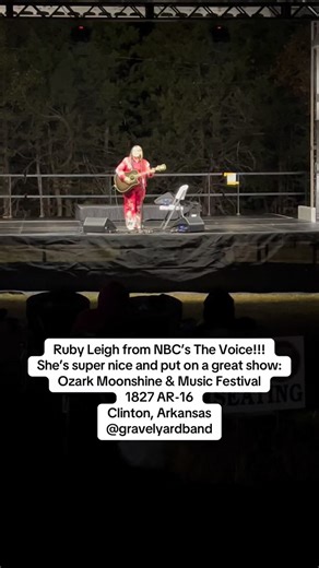 Got to meet Ruby Leigh from NBCs The Voice she’s super sweet and put on a great show!!! #thegravelyard #gravelyardband #arkansasbluegrass #bluegrass #bluegrassmusic #bluegrasslife #aaronfarris #arkansas #musiclife #bandlife #nbc #thevoice #autumn #ozark #ozarks #moonshine #moonshiners #musicfestival #festival #bluegrassfestival #livemusic #fall #band | Aaron Farris