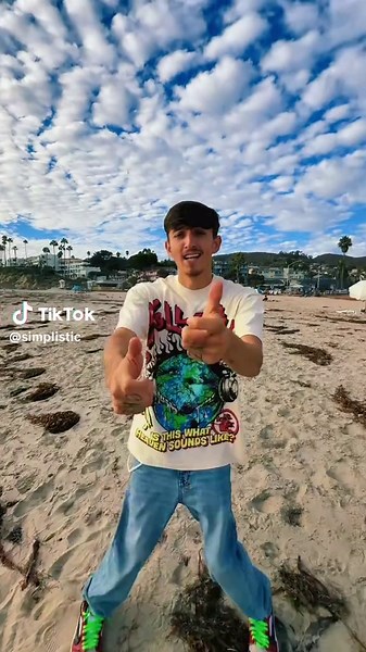 Bird Paid Actor: A Unique Perspective on Feathery Roles