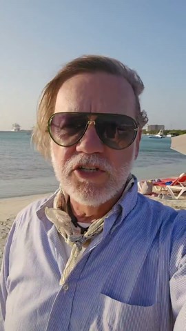 Don t cast blame. It lessens your integrity and damages confidence people have in your industry. People just want the problem solved. Contact me to speak at your next office meeting or training… | Steven Morbitzer