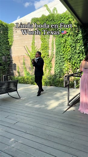 Violinist Performance at Texas Wedding