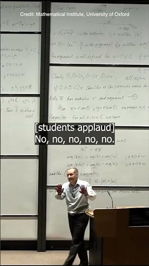 'This is my job' - A wholesome moment during an Oxford University lecture 🥰
