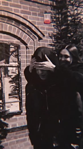 🖤 on Instagram: "This viral video captures a man repeatedly attempting to flee a pursuing Belgian Malinois through a kennel gate, creating a comedic "infinity loop" as the dog's relentless energy traps him in a cycle of evasion, filmed at what appears to be a dog training facility. , an account specialising in absurd, decontextualised human moments, the clip amassed over 8 million views and 34,000 likes within weeks, highlighting the breed's renowned stamina—Belgian Malinois can sustain high-in