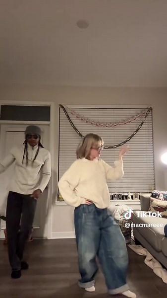 Good Vibes Dance Celebration for the Holidays