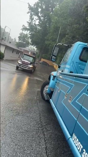 Rain or Shine 🫡 Let’s goooo! #towing #towingandrecovery #towlife