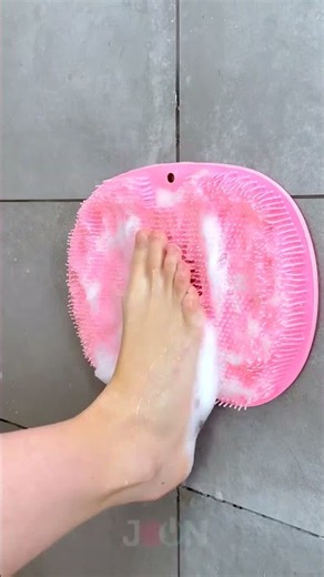 Can This Fun Shower Gadget Make You Laugh or Tickle? 🤔🦶 | Keep Your Body Sparkling Clean!