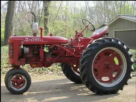 1953 SuperC and Fast Hitch Implements