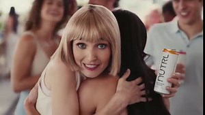 Lancôme unveils its new Idole perfume campaign starring Zendaya. This ad transports viewers through breathtaking landscapes, enhanced by The Mill Paris talents. Damien Canameras, VFX Supervisor, Laura Roddier Post Producer & Marouan El Bekri CG Supervisor give you all details here : https://hubs.li/Q020FCRv0 Want to discuss your next VFX project ? Get in touch with our team here : https://hubs.li/Q020FCrl0 #Lancome #VFX #VisualEffects #Zendaya | The Mill | Facebook