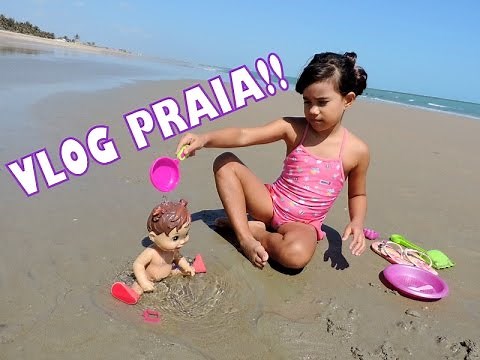BRINCANDO NA PRAIA!!