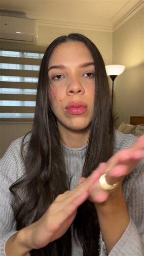 Frizz control + mirror-like shine in one product ✨ #beauty #haircare