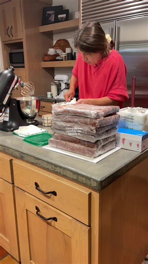 DIY Cake Decorator: Assembling the Wedding Cake | Episode 3