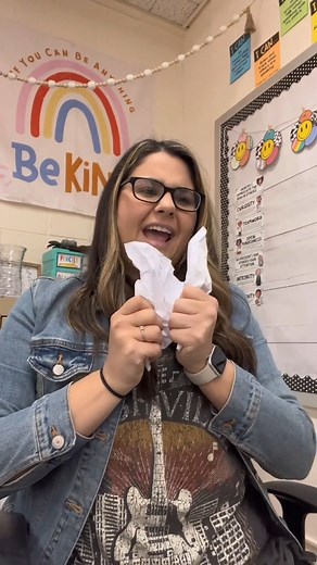 Such an important message, but I couldn’t stop hearing Mila Kunis when she spoke ✨🎥Credit : teachinglittlewonderz🍎✏️ Like our page Rockstar Teachers for more teaching ideas and methods. A team of teachers sharing the highs, lows and honest aspects of teaching! . #teacherhumor #primaryteacher #targetteachers #teacheroutfit #iteachmiddleschool #teacherlife #firstgradeteacher #teachersbelike #weareteachers #teachershare #teacherstuff #teacherinspiration #teacherootd #teachergoals #teacherstyle #t