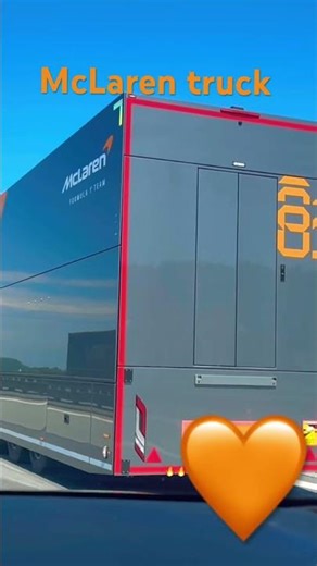 Ain’t showing the licence plate 🙂‍↔️🙂‍↔️🙂‍↔️#formula1 #mclaren