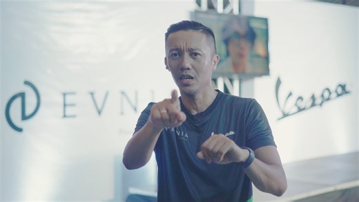 4.4K views · 19 reactions | Philips Evnia Monitor 欄 Vespa Motoitalia A partnership bound by the vision to redefine the concept of urban mobility and entertainment. Ride Fast, Play Fast with two iconic European brands ✨ #PhilipsEvniaXVespa #RideAndRespawn For more info: evniamonitorspromo.com : NR Multimedia Productions | Philips Monitors | Facebook