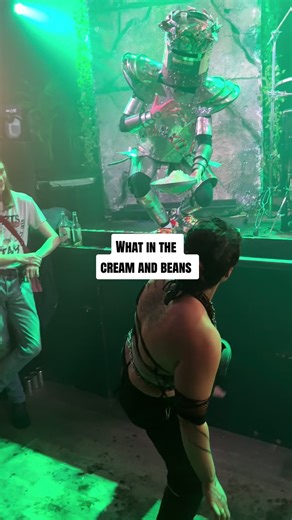 What just happened 🤯 #fyp #rave #dnb #random #ravetok