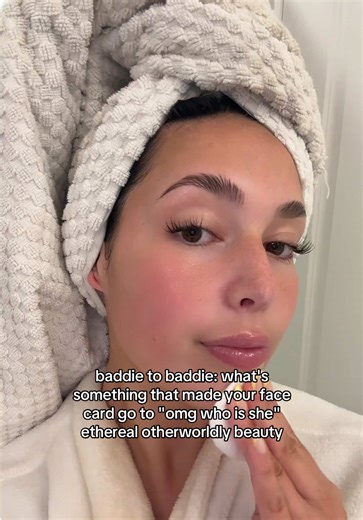 Thea App for Skincare & Clear Skin Tips