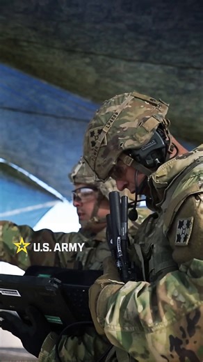 Applying Next-Generation Command and Control at Scale 🔥 Soldiers from across the 4th Infantry Division brought Next-Generation Command and Control to the fight during Ivy Sting 4 at Fort Carson. From tactical recon with unmanned aircraft systems to mobile command nodes and medical lanes, units tested how they move, communicate, and fight with cutting-edge technology. U.S. Army 📽️ Pfc. Thomas Nguyen | 14th PAD I Corps | U.S. Army Pacific | U.S. Army Transformation and Training Command #IvySting