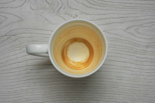 How To Remove Coffee Stains From Mugs That Won’t Come Clean