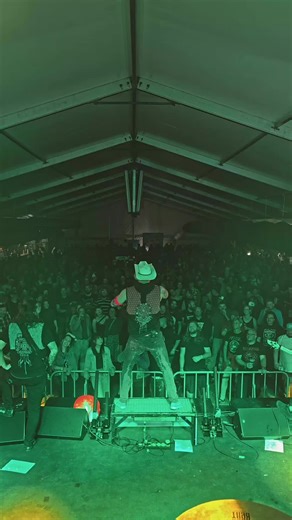 Recap @querbeatfestival . Awesome Party at Querbeat Festival Catch us live 03.06 - Rock am Ring Warm Up, Nürburgring 🇩🇪 10.07 - Fieldinvasion Festival , Urbach 🇩🇪 11.07 - Free For All Festival , Stapelmoor 🇩🇪 17.07 - Open Air Weigendorf , Loiching 🇩🇪 18.07 - Haunerock , Haunetal 🇩🇪 01.08 - Rockxplosion, Leonberg 🇩🇪 28.08 - Forest Metal Festival, Bad Wörishofen 🇩🇪 29.08 - Kottenrock , Versmold 🇩🇪 19.09 - Streetzrock , Dannenberg 🇩🇪 07.11 - Moskitosfestival , Baar 🇩🇪 #stesy #st