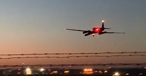U-2 spy plane's sunset landing at RAF Fairford