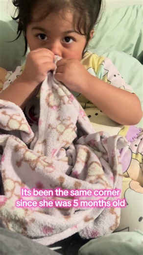 What is a Security Blanket? Benefits for Babies