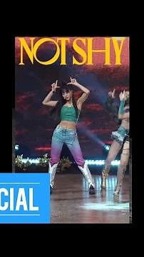 ITZY "Not Shy" #YUNA @LIVE PREMIERE