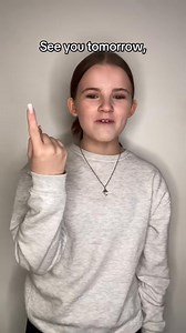 282K views · 7.5K reactions | Welcome to today’s sign of the day! Today’s sign of the day is “Thank you!!” Using SSE (With BSL signs!) -Let’s Make A Difference❤️ #BSL #signoftheday #letsmakeadifference #learntosign #education #SSE | Let’s Make A Difference | Facebook