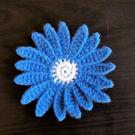 Crochet Layered Flower Tutorial for Beginners 🧶