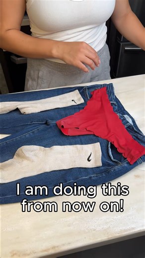 This is awesome! This is the perfect way to have all your outfits put together and ready to go! | Bella's World