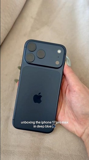 iPhone 17 Pro Max Deep Blue 256GB | Hands-On Unboxing