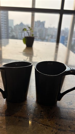 Nishaa ✨ on Instagram: "Some office moments just make the day sweeter. ✨🫶🏻💫 (office snack time • corporate life moments • biscuit cake recipe • team break fun • evening office vibes • girls in corporate • foodie office reel • office kitchen fun • quick cake reel • workplace bonding) #corporatelife #officereels #officevibes #corporategirls #workdayvibes #officemoments #corporatehumor #teambonding #corporatefun #trending #cakereels #foodreelsindia #biscuitscake #dessertlover #sweettooth #homema